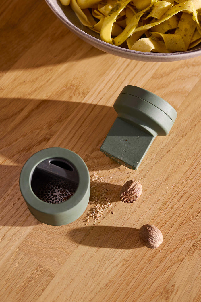 Billund nutmeg/muskat, parsley