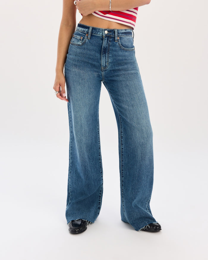 Far Out Wide Leg in Stunner