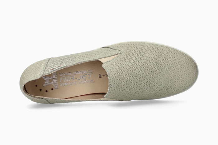 Mephisto Korie Women's Shoe Light Khaki Top