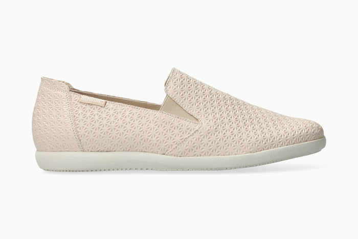 Mephisto Korie Nude