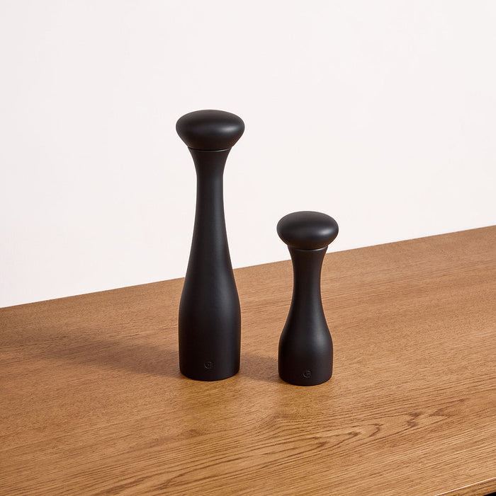Lyon, black 30cm