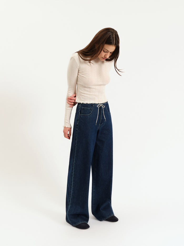 Madison Mid Rise Wide Leg in Moonlight Rinse