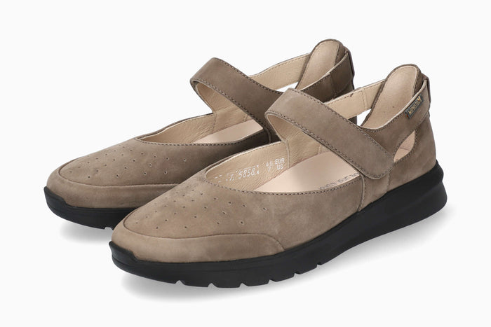 Marsia Mephisto Women's Shoe Walnut Side