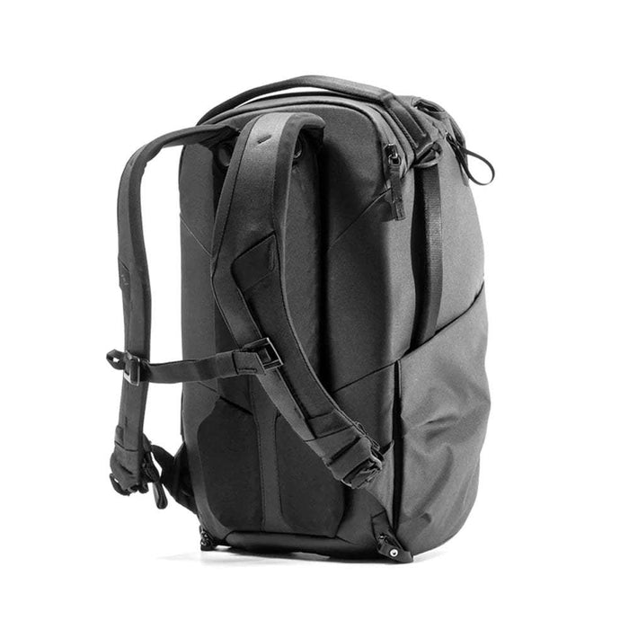 Peak Design Everyday Backpack v2 30L in black with ergonomic straps and weatherproof design