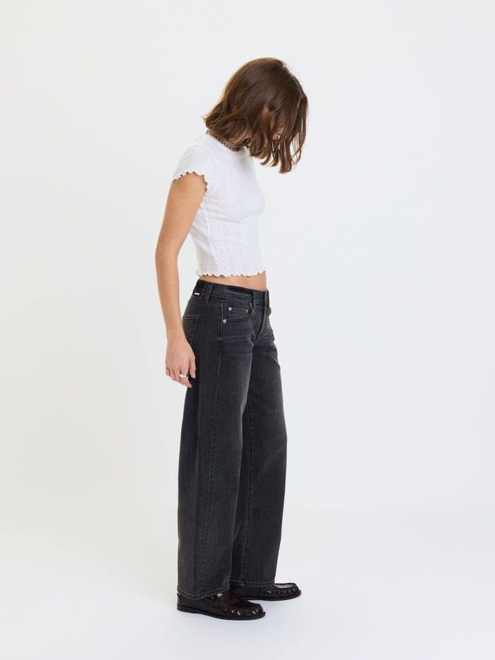 Replay Low Rise V-Waist Soft Barrel in Motion