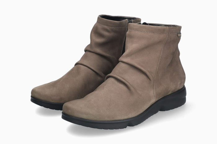 Mephisto Rezia Women's Boot Walnut