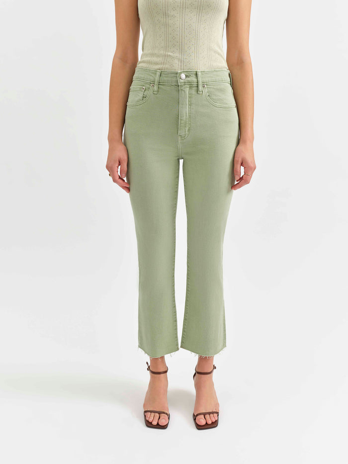 Shy Girl Crop Flare in Pistachio