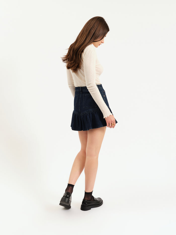 Smooch Skirt in Moonlight Rinse