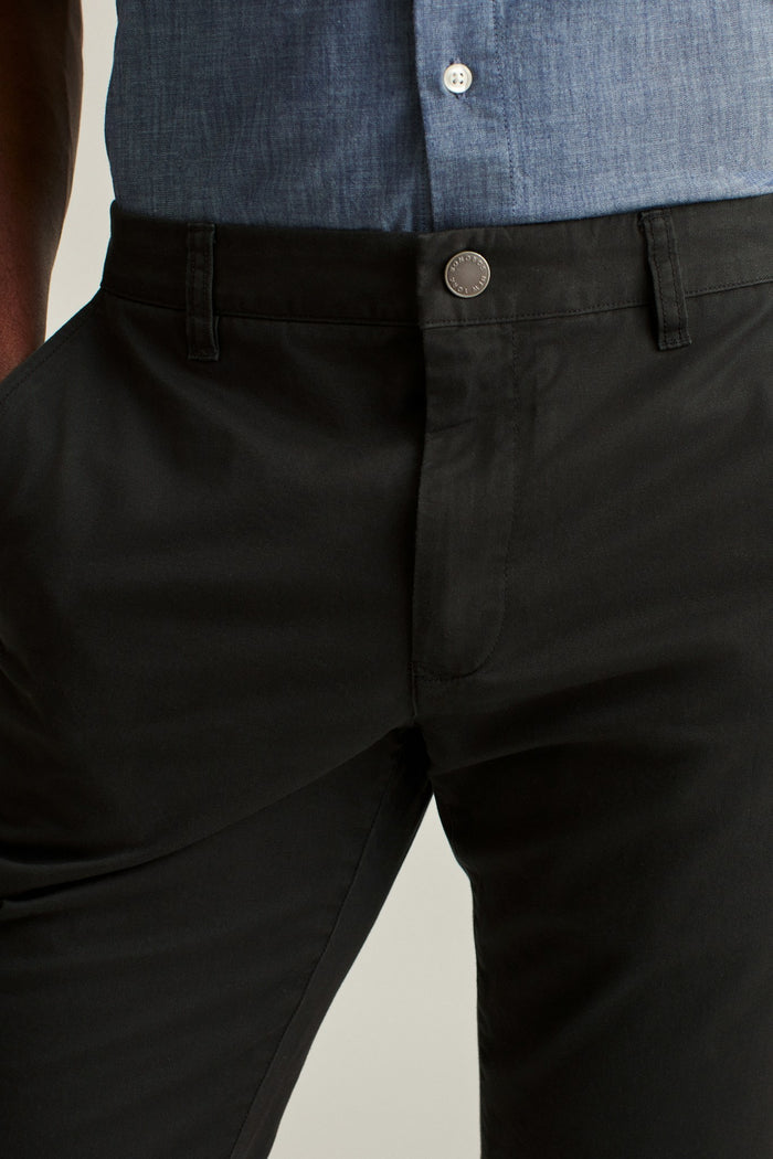 The Original Chino - Slim Taper Fit - jet blacks