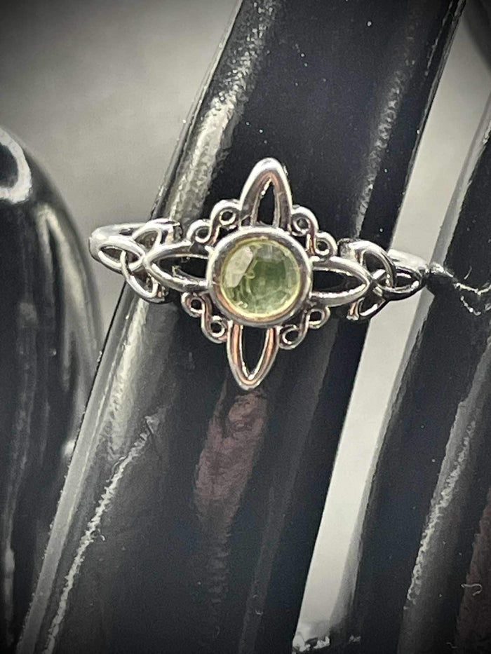 Uranium Glass (Faceted) Ring (Size 7) | Star Shape | Handmade Cut Gem | UV Glowing