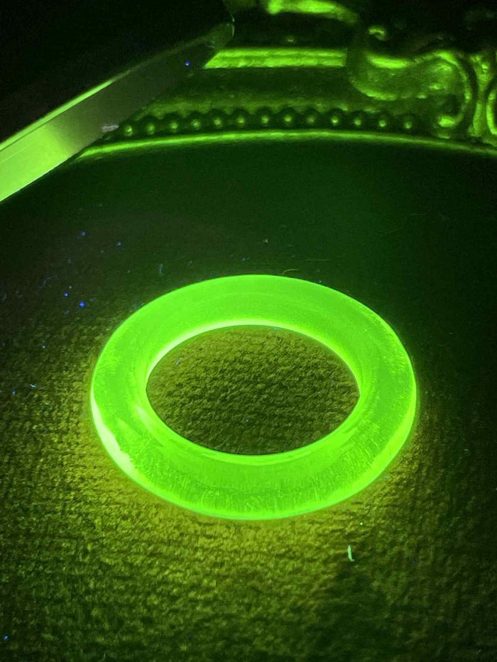 Uranium Glass Round Ring | UV Glowing | Custom Sizes O-Ring Jewelry