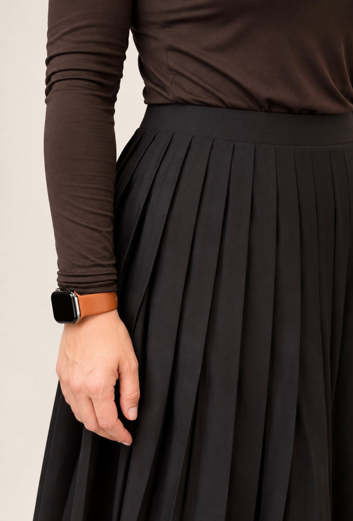 Wide Pleat Court Skirt 24”